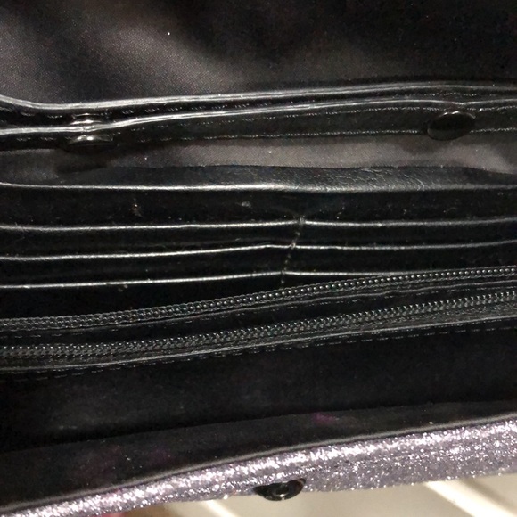 Juicy Couture wallet/shoulder purse - Picture 6 of 8